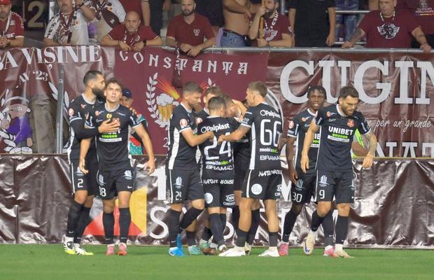 Doar Van Persie mai dădea așa! Execuția care a uluit Giuleștiul la Rapid - Hermannstadt: „Vă dau scris: golul anului!”