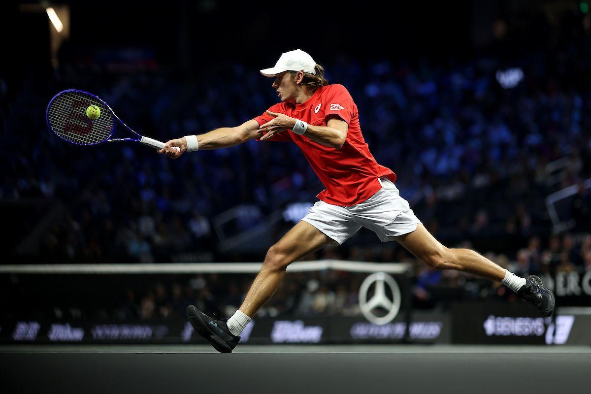 Echipa Lumii, revenire impresionantă în ziua a 2-a a Laver Cup » Carlos Alcaraz, învins clar sub privirile lui Roger Federer și Stephen Curry