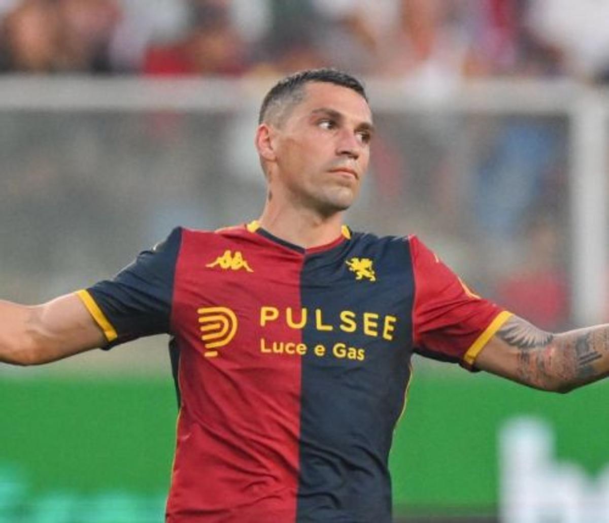 Stanciu la Genoa