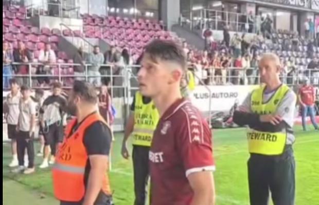 Momentul în care Alexandru Dobre îi înfruntă pe rapidiștii care îl înjurau: „Escrocule!” / „Bă, tu trebuie să fii alături de noi!”