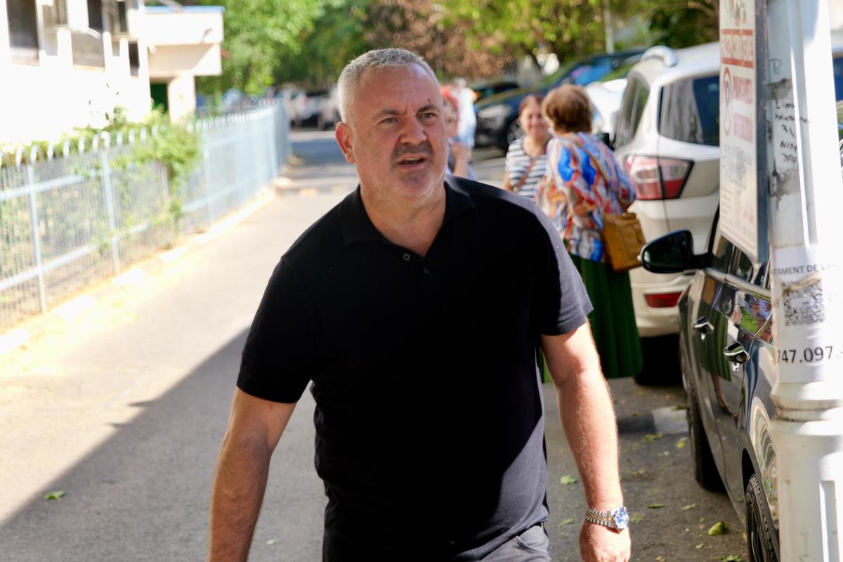 Multe nume din lumea fotbalului la înmormântarea lui Florin Marin