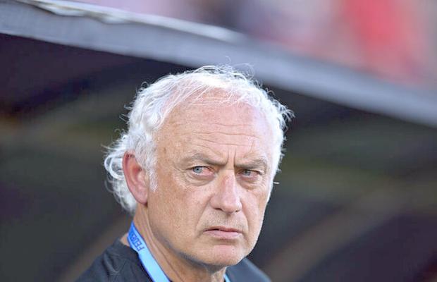 Amenințat cu demiterea, Mandorlini se „agață” de ultima speranță: „Îl așteptăm”