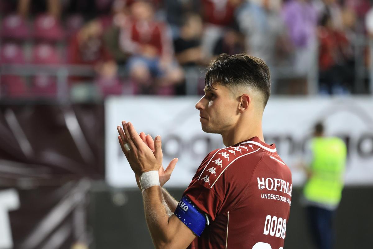 Fanii au strigat „afară din Giulești”, după Rapid - Hermannstadt