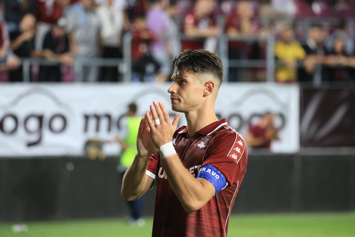 Fanii au strigat „afară din Giulești”, după Rapid - Hermannstadt
