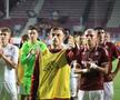 Micovschi și Marian Aioani, jucătorul celor de la Rapid, foto: Ionuț Iordache / GSP