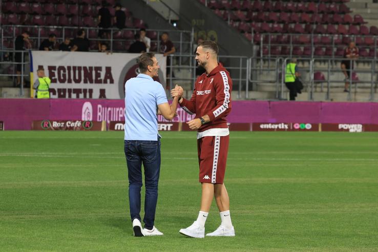Marius Măldărășanu, primit călduros în Giulești înainte de Rapid - Hermannstadt // foto: Ionuț Iordache (GSP)