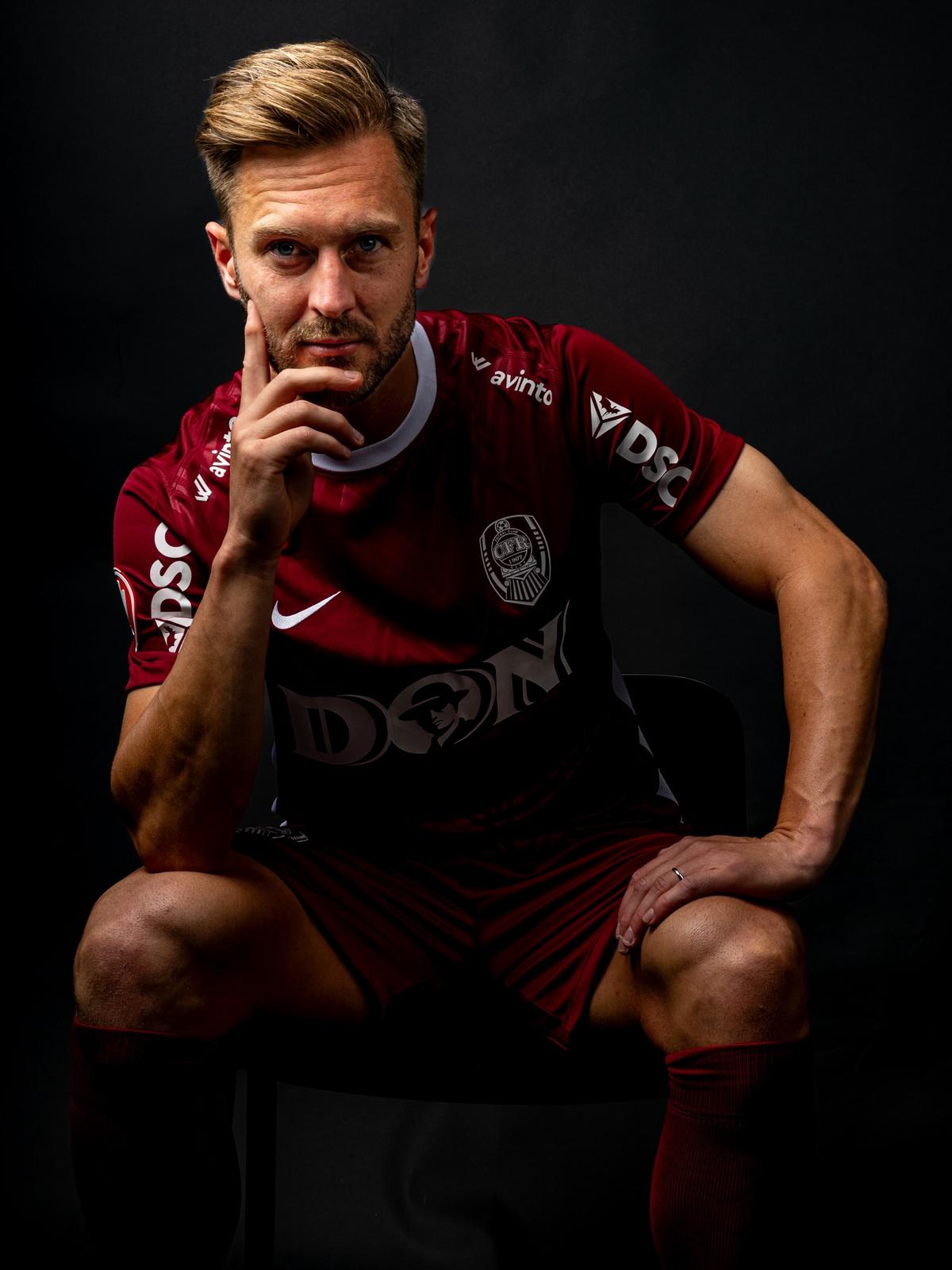 CFR Cluj - tricouri noi 2025/2026