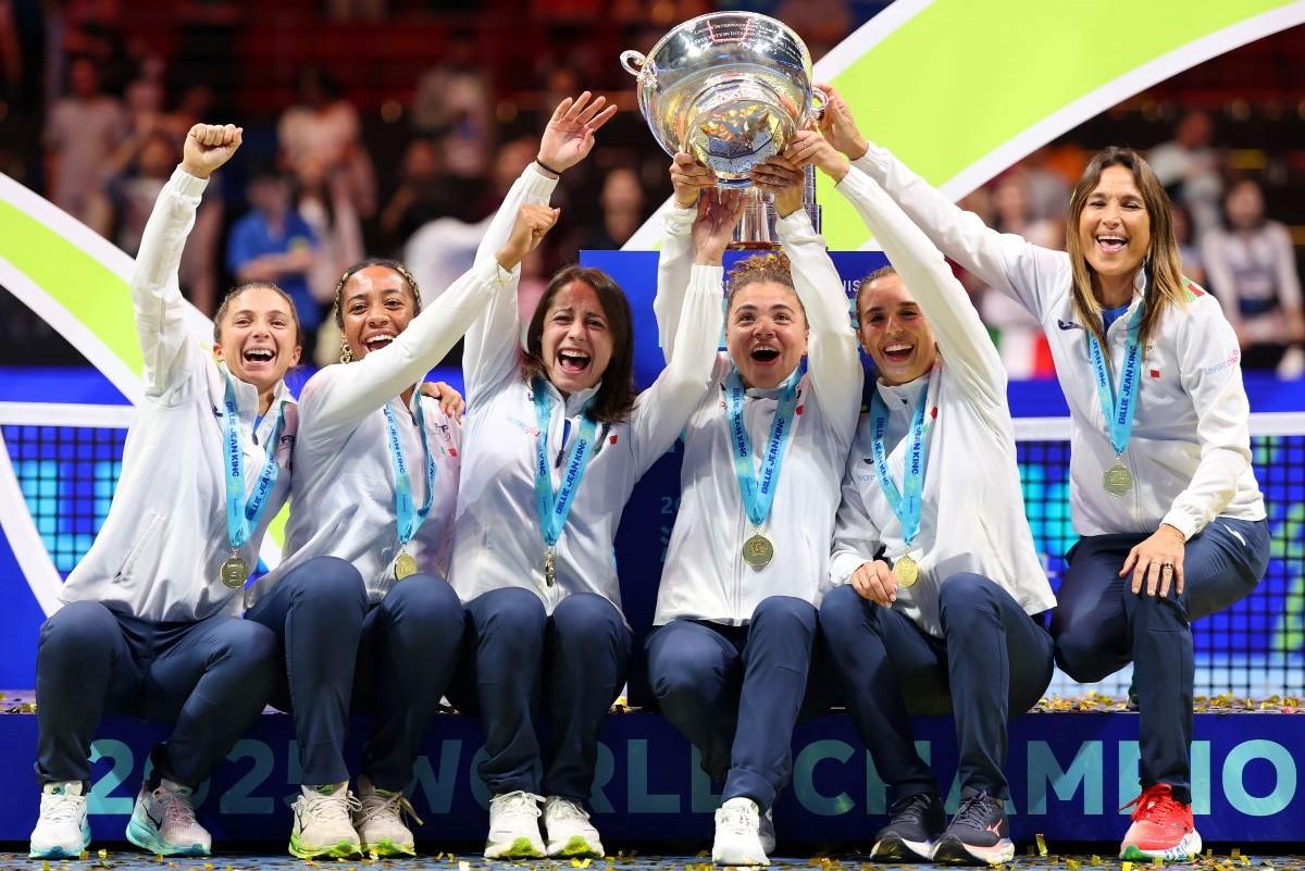 Italia și-a apărat titlul la Billie Jean King Cup, cucerind trofeul pentru a șasea oară după 2-0 în finală cu SUA