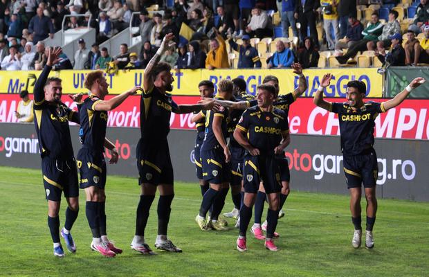 Petrolul bate ultima clasată și e pe loc de play-off înainte de pauza competițională! Clasamentul ACUM