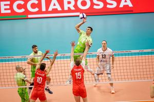 S-au încheiat „optimile” Europeanului de volei! Naționala antrenată de românul Giani Crețu, zdrobită la Torino