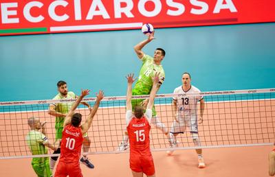 S-au încheiat „optimile” Europeanului de volei! Naționala antrenată de românul Giani Crețu, zdrobită la Torino
