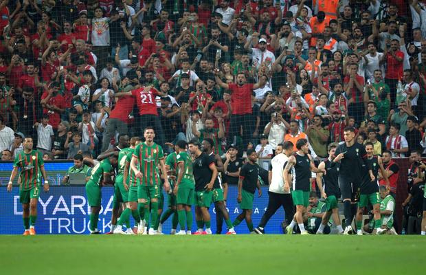Lider-surpriză în campionatul de top din Europa » Nou-promovata a făcut deja 3 victime printre granzi