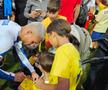 Suporterii României la primul antrenament al naționalei, înainte de debutul din Liga Națiunilor, cu Suedia // Foto: Eduard Apostol