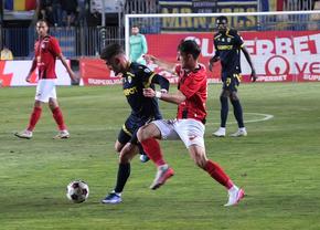 Petrolul - Csikszereda, ultimul duel din etapa #10 » Golul din minutul 20 a fost anulat după intervenția VAR