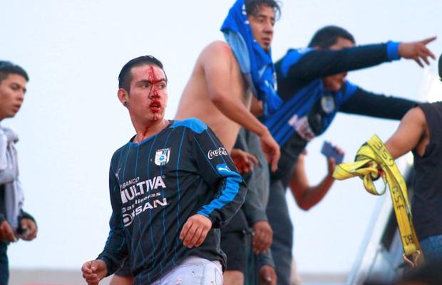 VIDEO Imagini de o violență nemaivăzută » 37 de fani grav răniți în prima ligă din Mexic: „Nu am mai văzut așa ceva în fotbal”