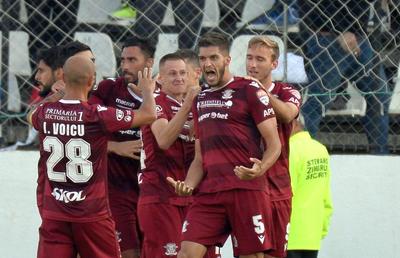 RAPID // Andrei Ciolacu a revenit la Rapid! La 27 de ani e noul antrenor de la U16: „Chiar dacă este încă jucător activ, am decis de comun acord să facem acest pas”