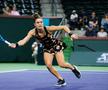Simona Halep și Maria Sakkari se vor duela în sfeturile Kremlin Cup // FOTO: Imago