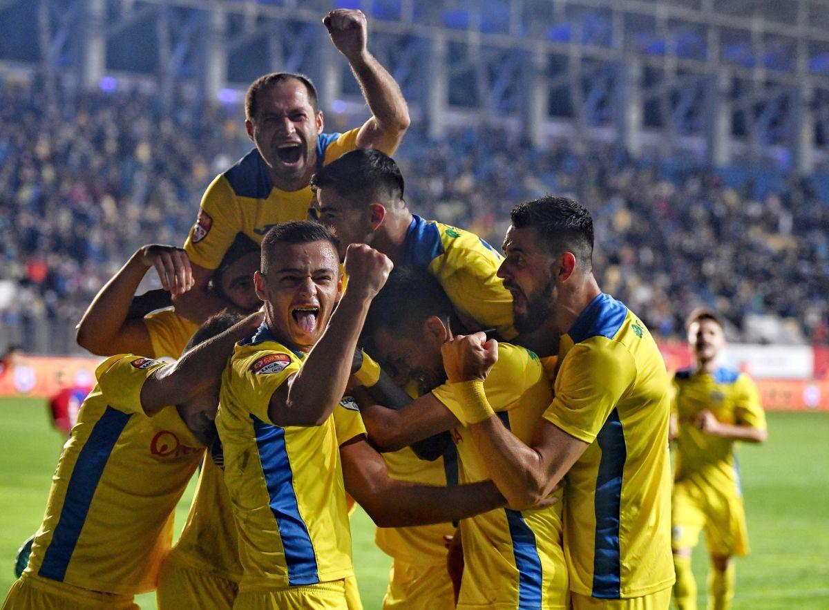 Daniel Oprița, critici la adresa fotbaliștilor săi după înfrângerea cu Petrolul: „Parcă ne e frică să băgăm mingea în poartă”