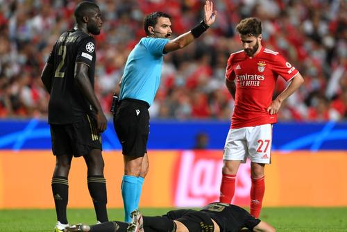 Ovidiu Hațegan a fost lăudat după Benfica - Bayern 0-4 / foto: Guliver/Getty Images