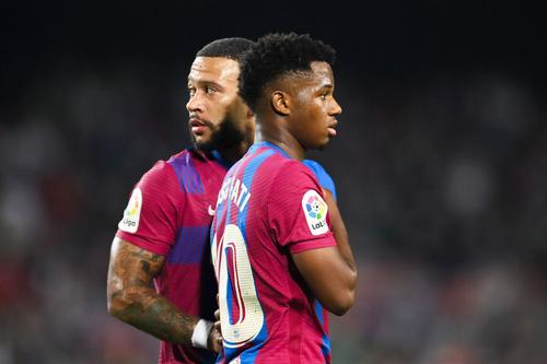 Ansu Fati, alături de Memphis Depay // foto: Guliver/gettyimages