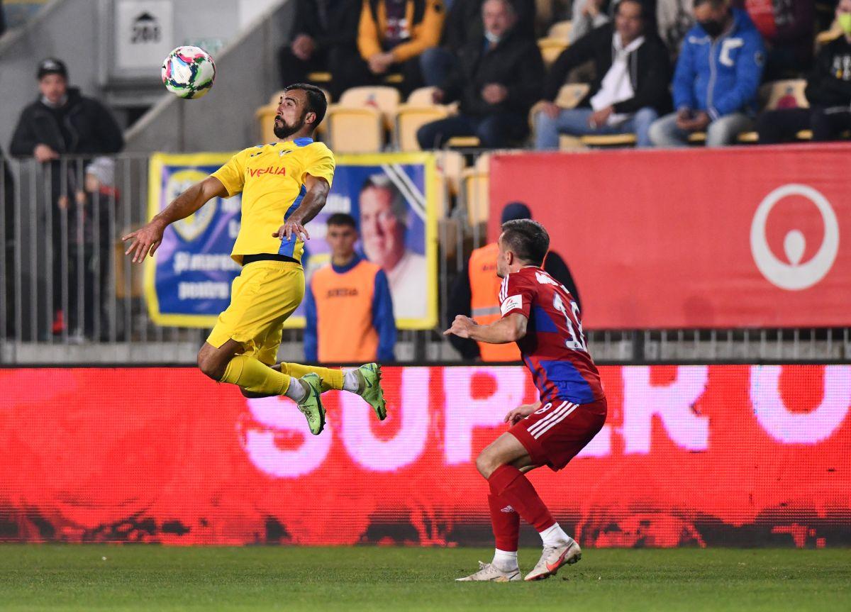 Daniel Oprița, critici la adresa fotbaliștilor săi după înfrângerea cu Petrolul: „Parcă ne e frică să băgăm mingea în poartă”