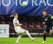 Dan Petrescu, probleme pe bancă în meciul cu AZ Alkmaar: „Mi s-a blocat mâna de tot”