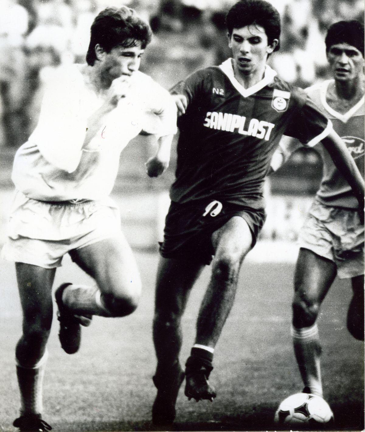 Imagini de colecție de la derby-urile Steaua - Dinamo din anii '80