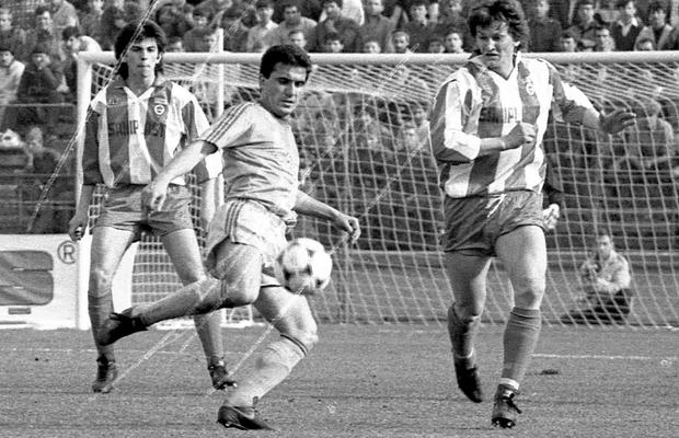 EPISODUL 10: Steaua - Dinamo din 1989 a avut poate cel mai spectaculos fotbal jucat vreodată în România: 60 de minute de joc și peste 70 de driblinguri în ultimul Derby de România dinaintea Revoluției!