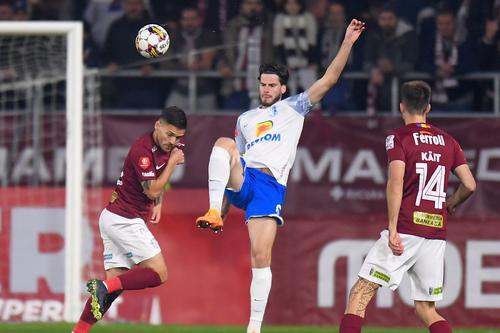 Rapid - Farul | Galeria dobrogenilor a afișat un banner rasist în Giulești.