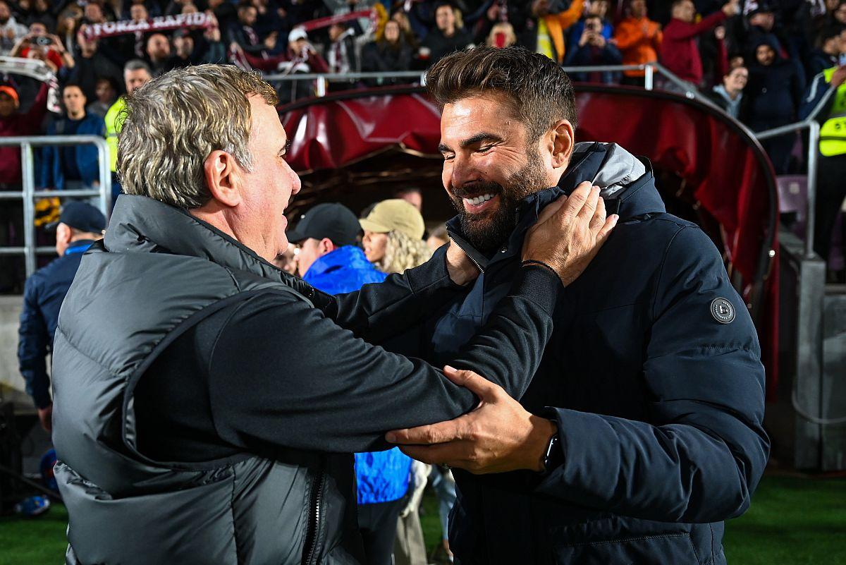 Au apărut imaginile! Ce i-a zis Hagi lui Adrian Mutu la finalul meciului cu Rapid, când a plecat val-vârtej