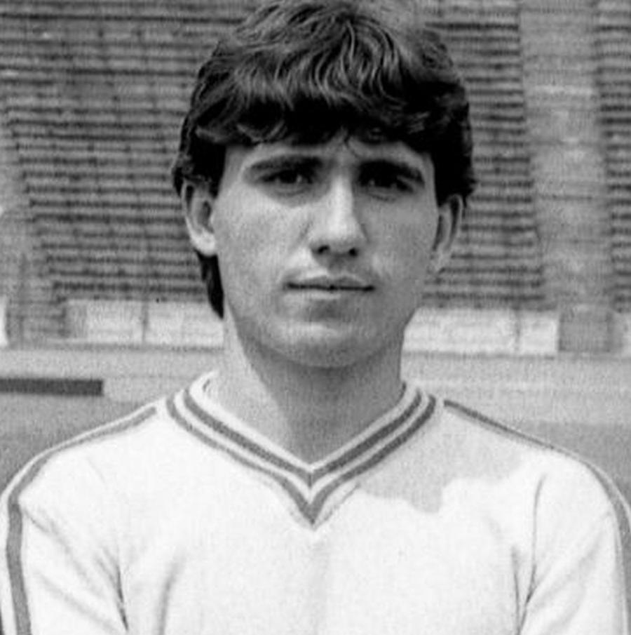 EPISODUL 10: Steaua - Dinamo 0-3 (1989) » MVP-urile unui meci de poveste au fost cei doi decari: Hagi și Mateuț + Mihăescu, „gardianul” stelistului