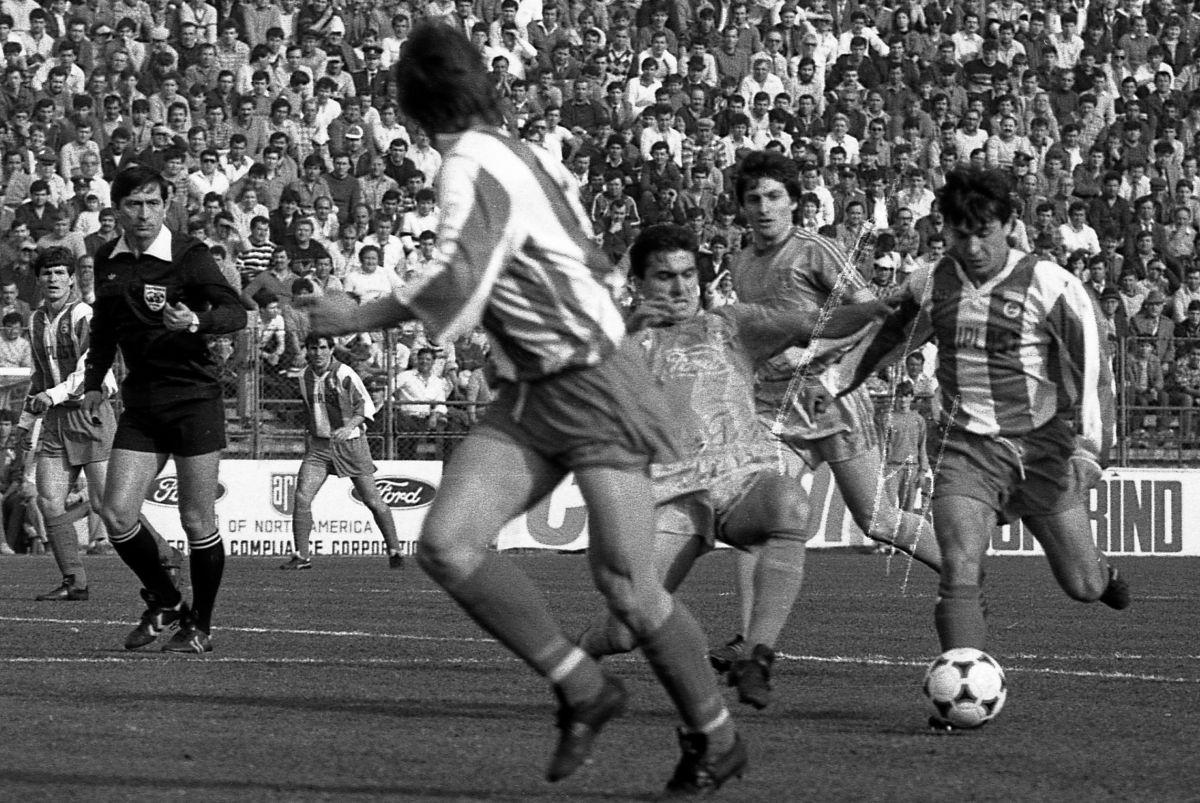 Steaua - Dinamo, cel mai plin de orgolii duel din istoria fotbalului românesc: 10 amintiri despre o rivalitate de nota 10