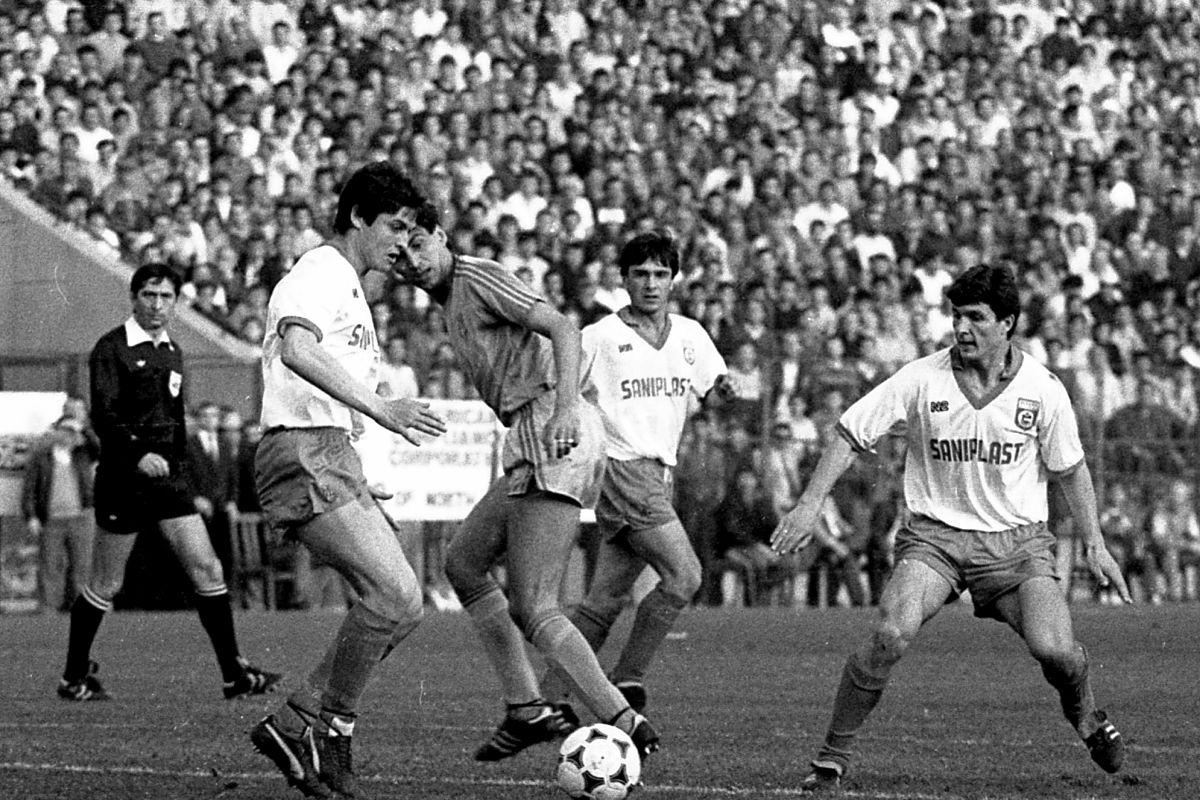 Imagini de colecție de la derby-urile Steaua - Dinamo din anii '80
