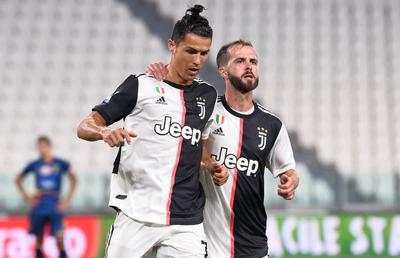 Miralem Pjanic: „M-am distrat mai bine în teren alături de Cristiano Ronaldo decât m-am simțit cu Messi”