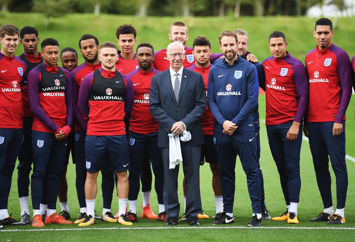 David Beckham, mesaj emoționant după decesul lui Sir Bobby Charlton: „Ești motivul pentru care am avut oportunitatea să joc pentru Manchester”
