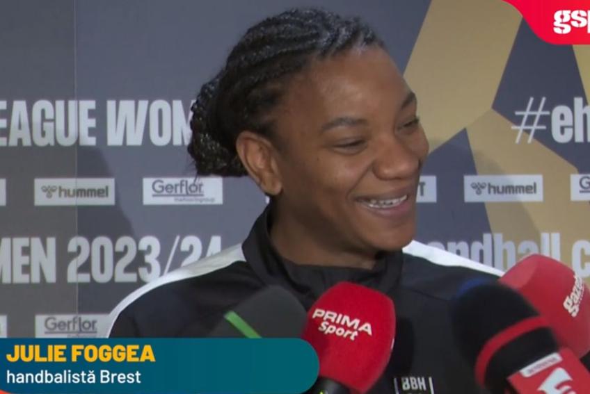 CSM București a pierdut în fața lui Brest Bretagne, scor 28-30, în runda cu numărul 5 a grupei A din Liga Campionilor la handbal feminin. Julie Foggea (33 de ani), portărița franțuzoaicelor, a oferit un interviu inedit la finalul partidei.