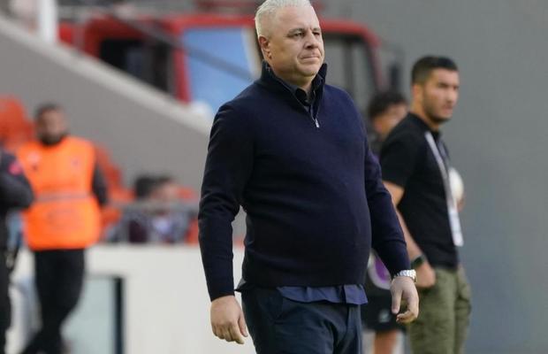Beșiktaș - Gaziantep 2-0 » Șumudică a început meciul cu 3 români în teren, iar echipa lui a rezistat 63 de minute