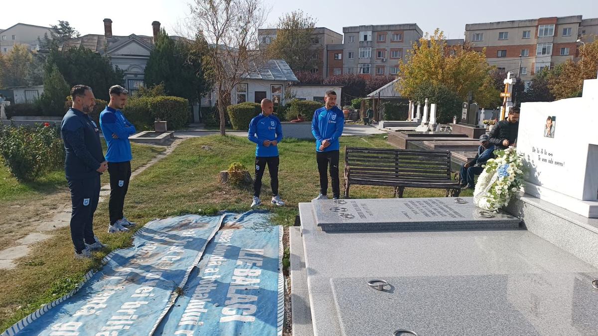 Week-end trist în Bănie » Liderii Universității Craiova au mers la mormântul lui Ilie Balaci + Mesajul postat de clubul lui Mititelu