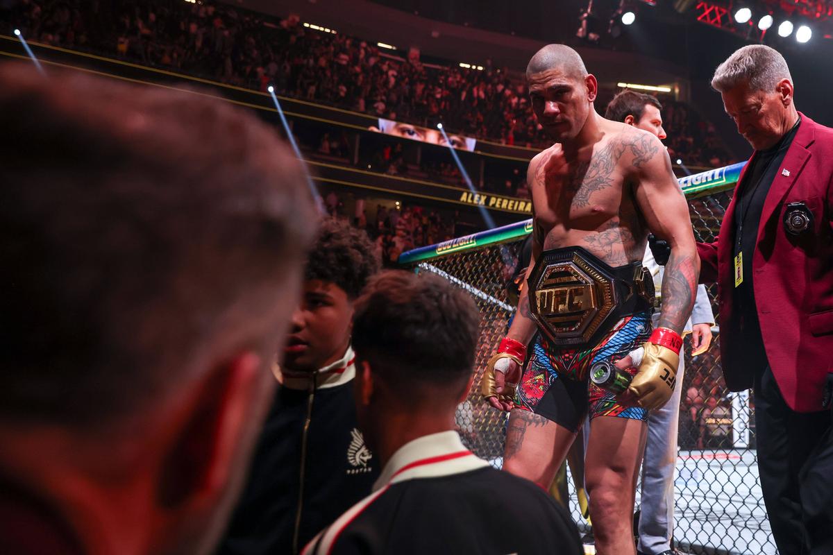 E pe bune?! Oleksandr Usyk a dezvăluit lupta COLOSALĂ prin care vrea să își încheie cariera: „Și el își dorește!”