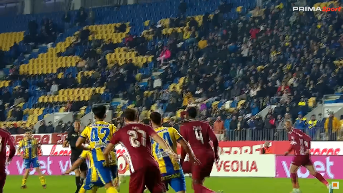 Ilie Dumitrescu, dat pe spate de fotbalistul din Superliga: „Zici că era Van Basten, Shearer!”
