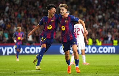 Recordurile doborâte de jucătorii Barcelonei în victoria 6-1 cu Olympiakos