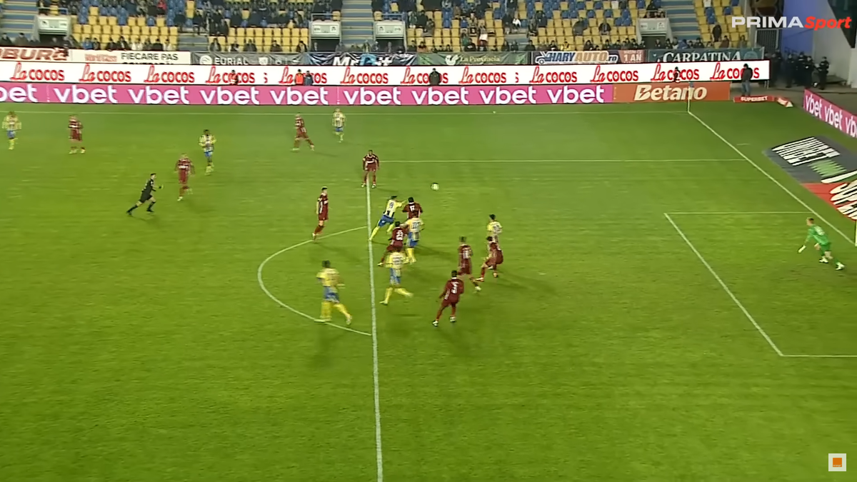 Preluarea lui Chică-Roșă din Petrolul - CFR Cluj