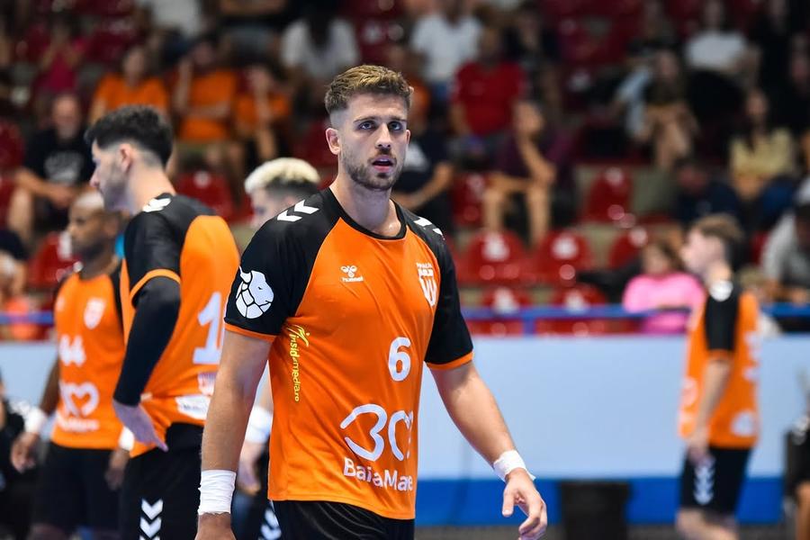 Tudor Botea, interul stânga de la Minaur Baia Mare. Foto: Instagram Minaur Baia Mare, rezultat excelent în EHF European League! Revenire în fața vicecampioanei Spaniei