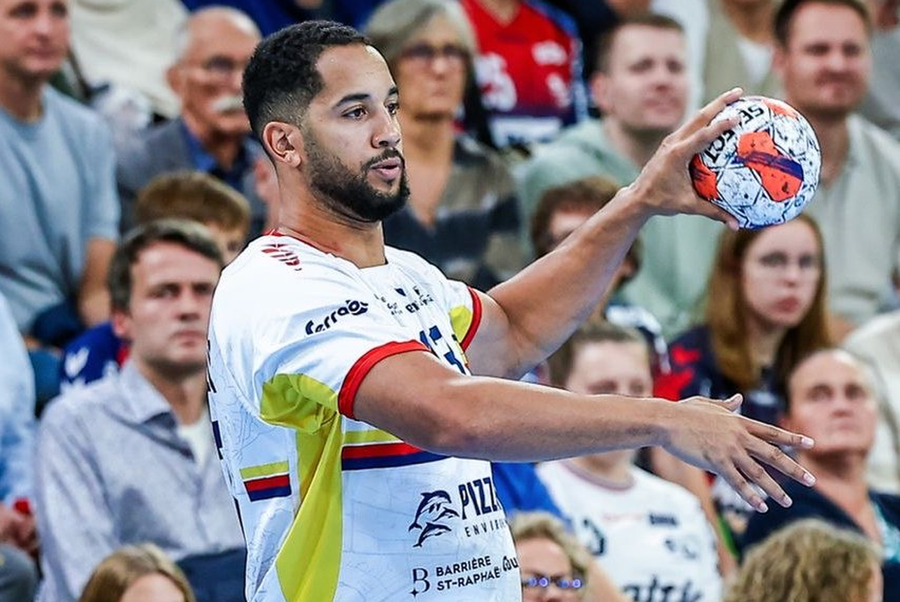 Saint Raphael este super favorită cu Potaissa Turda. Foto: Instagram Potaissa Turda, învinsă fără drept de apel în EHF European League