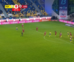 Preluarea lui Chică-Roșă din Petrolul - CFR Cluj. FOTO: captură Prima Sport