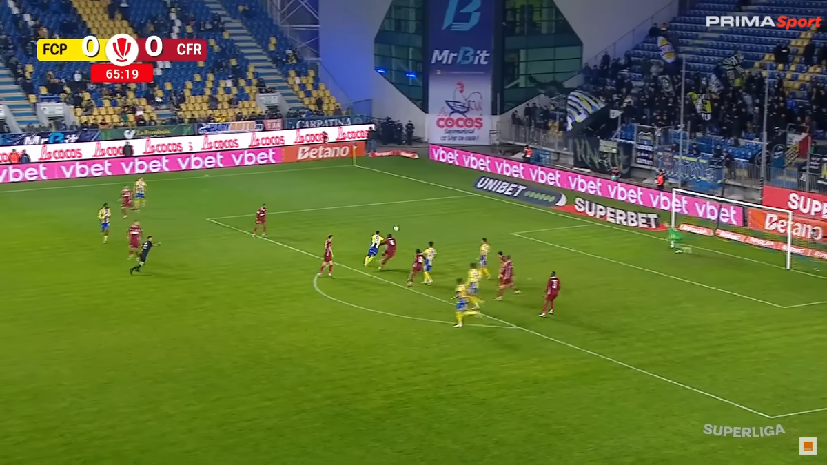 Preluarea lui Chică-Roșă din Petrolul - CFR Cluj