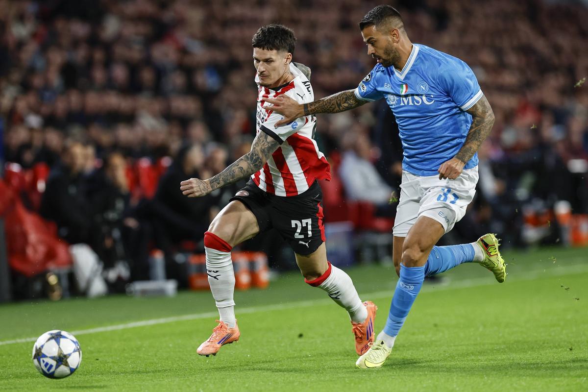 „Dennis Man a strălucit!” » Aplauze în Olanda pentru prestația de gală din PSV - Napoli