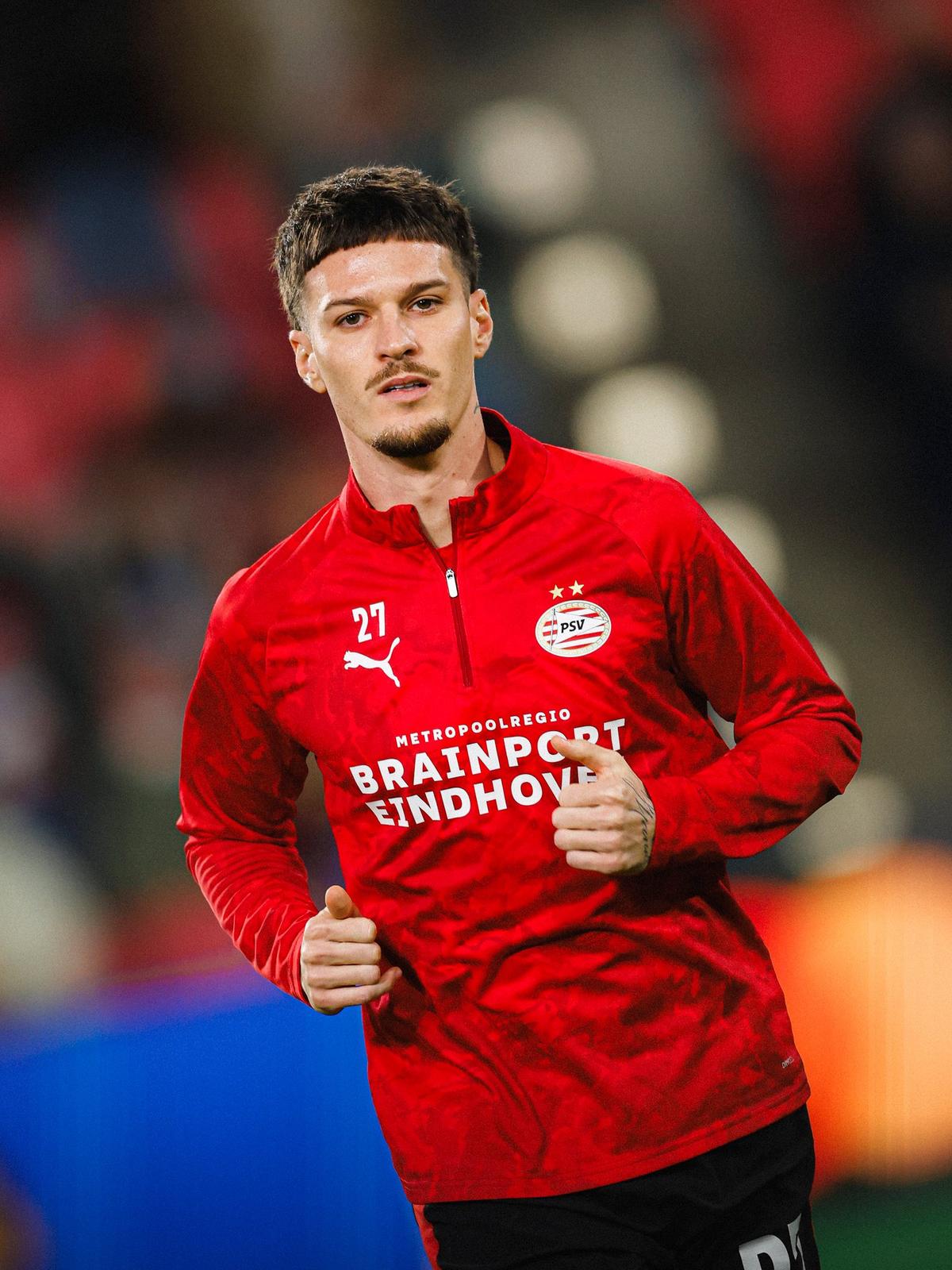 Dennis Man vs Napoli