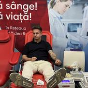 Jucătorii lui Dinamo au mers astăzi la Centrul de Transfuzie Sanguină pentru a dona sânge