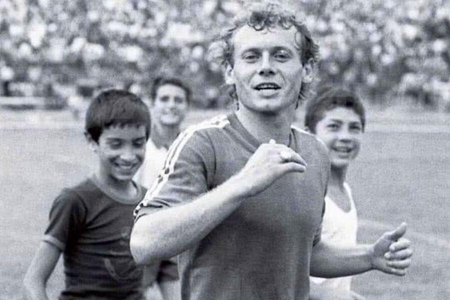 Ilie Balaci Urâtă e bătrânețea, Loți! Foarte urâtă